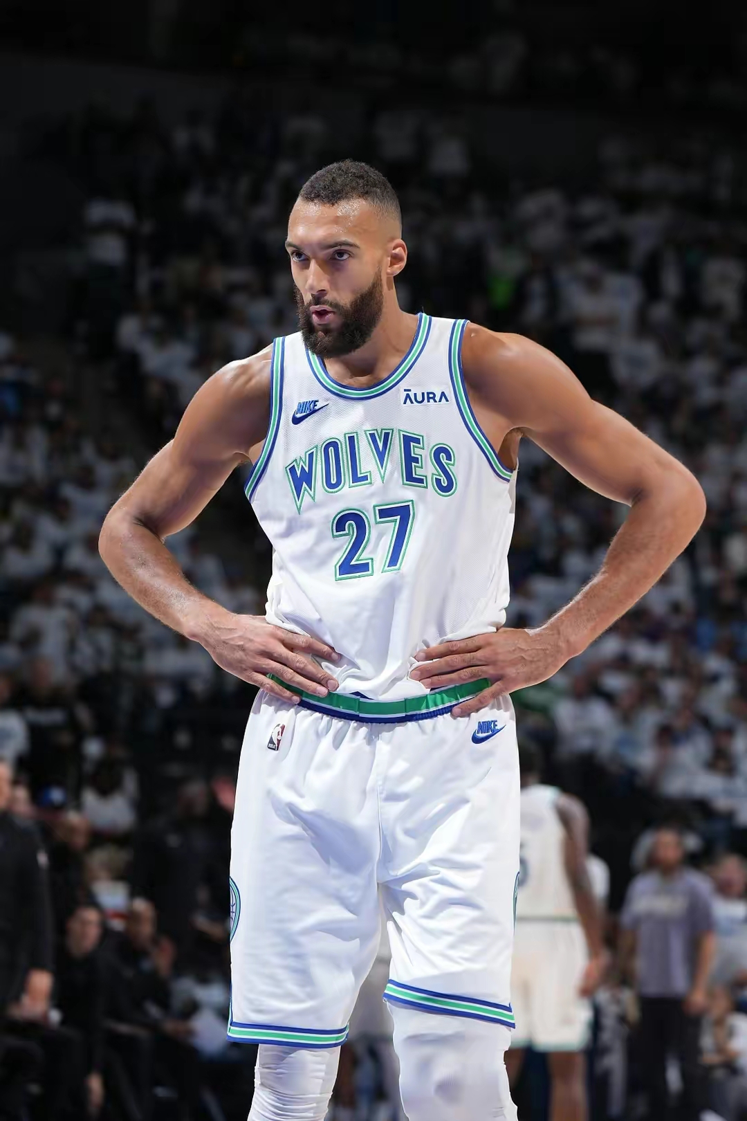 爱游戏登录入口-包含离谱！明尼苏达森林狼冲刺阶段造点机会广州队队长鼓劲备战欧篮联，集结日本菲卡备战意甲的词条